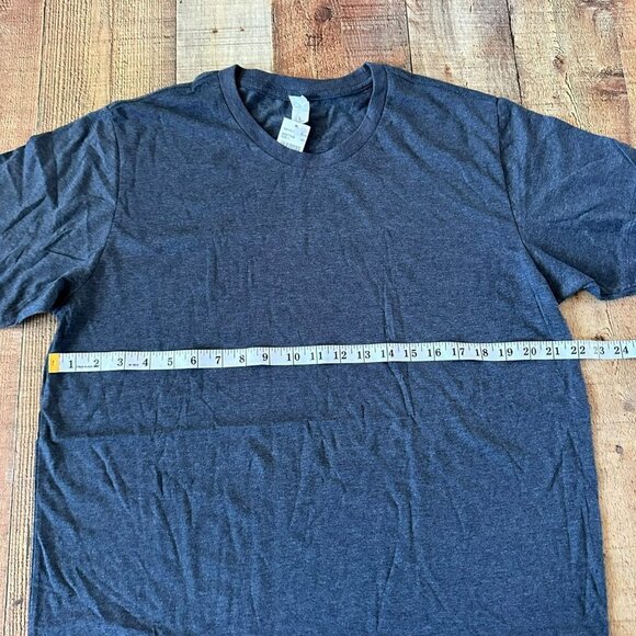 Men's Warehouse gray and black heathered tshirt men's Large - Picture 2 of 7